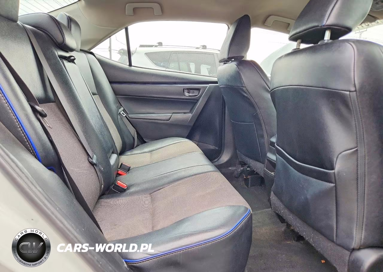 2018 Toyota Corolla Se VIN:5YFBURHE4JP757945 - 10