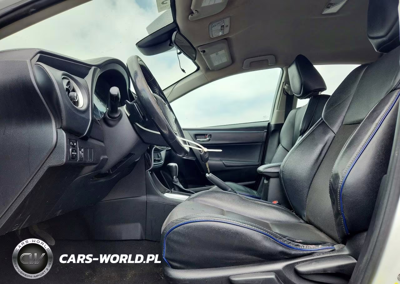 2018 Toyota Corolla Se VIN:5YFBURHE4JP757945 - 7