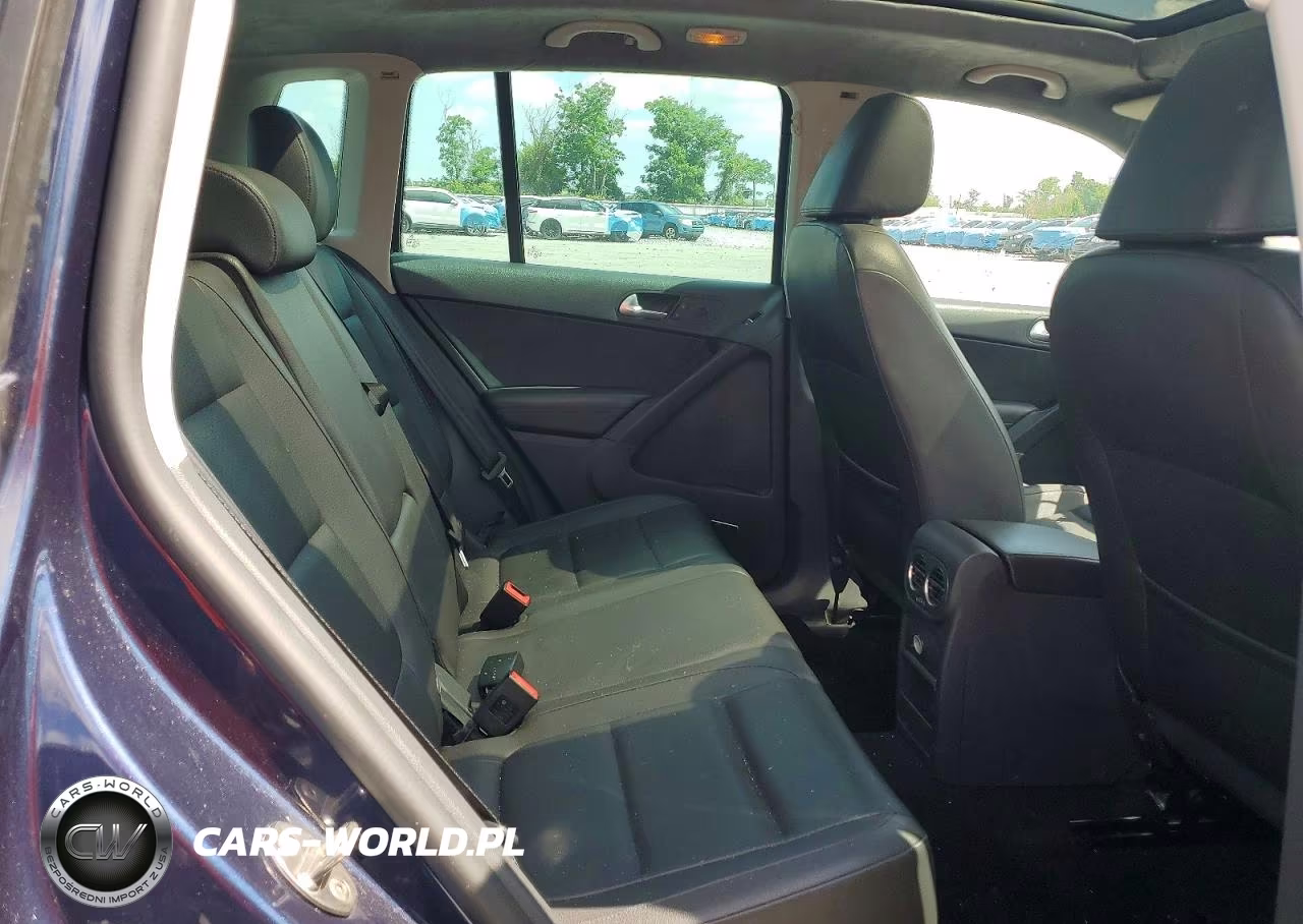 2015 Volkswagen Tiguan S VIN:WVGBV7AX2FW599130 - 11