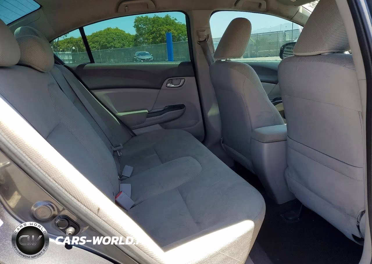 2012 Honda Civic Lx VIN:2HGFB2E52CH572600 - 10