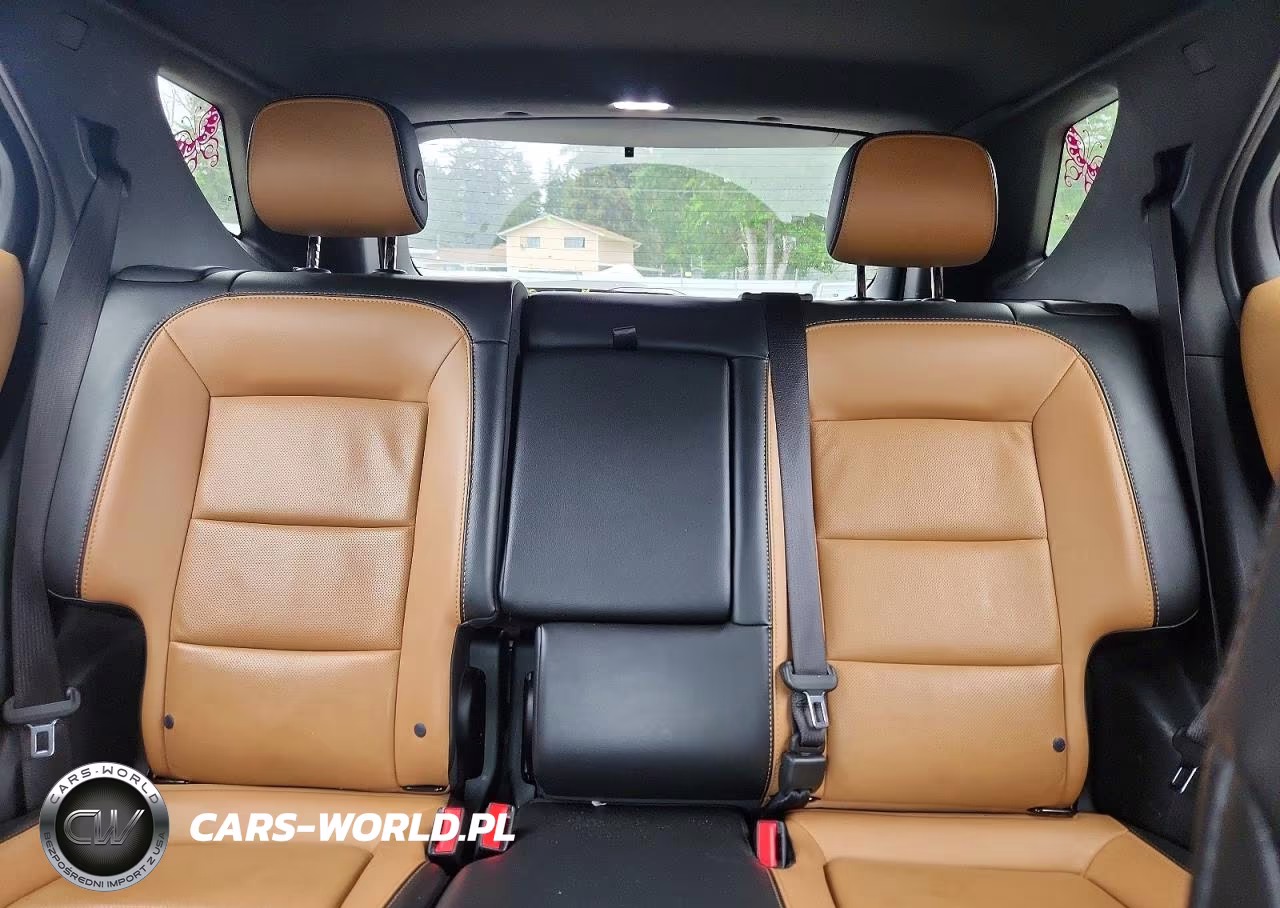 2018 Chevrolet Equinox Premier VIN:2GNAXVEV3J6119727 - 10