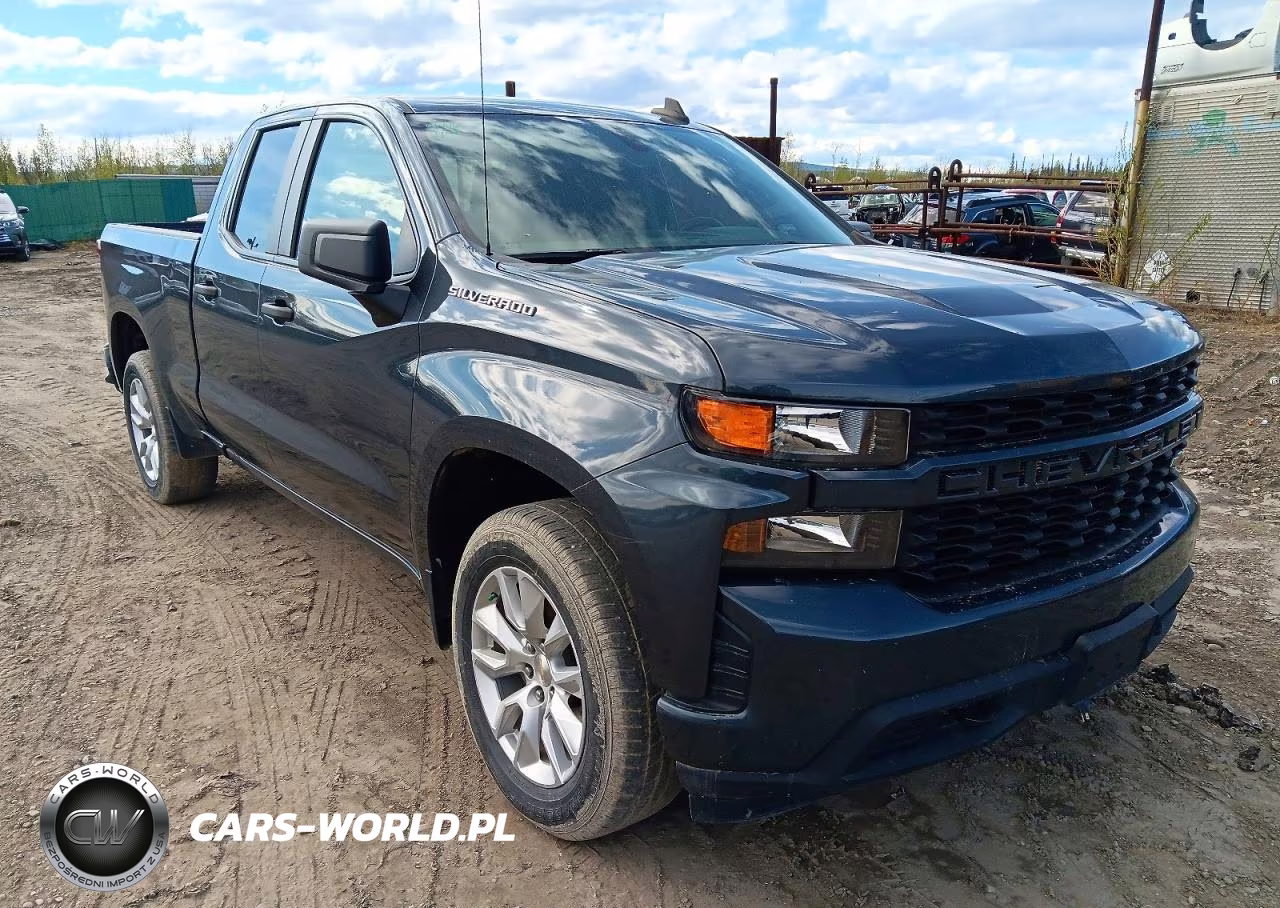 2021 Chevrolet Silverado K1500 Custom VIN:1GCRYBEK7MZ303199 - 4