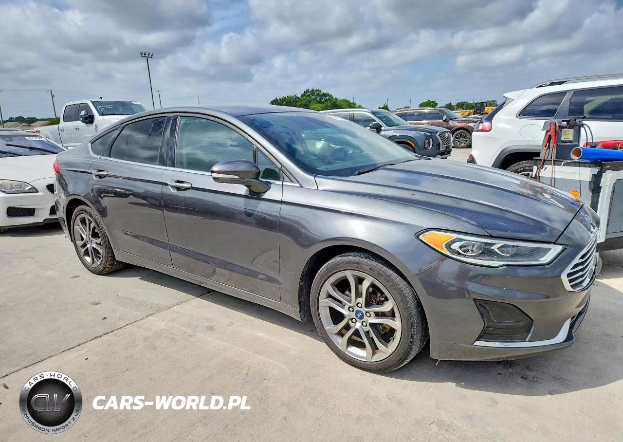 2020 Ford Fusion Sel VIN:3FA6P0CD0LR131668 - 4