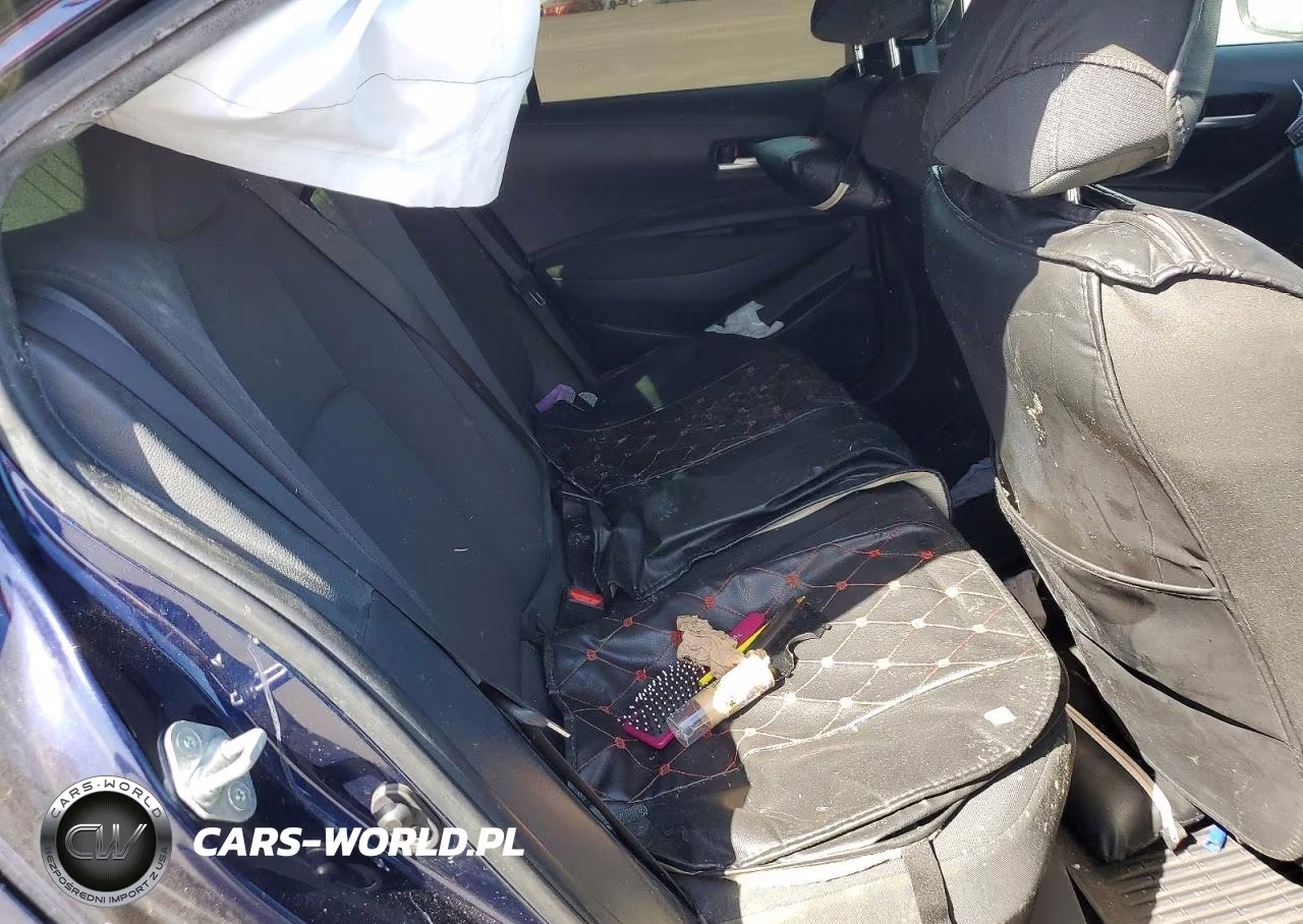2021 Toyota Corolla Le VIN:JTDEAMDE5MJ031860 - 10
