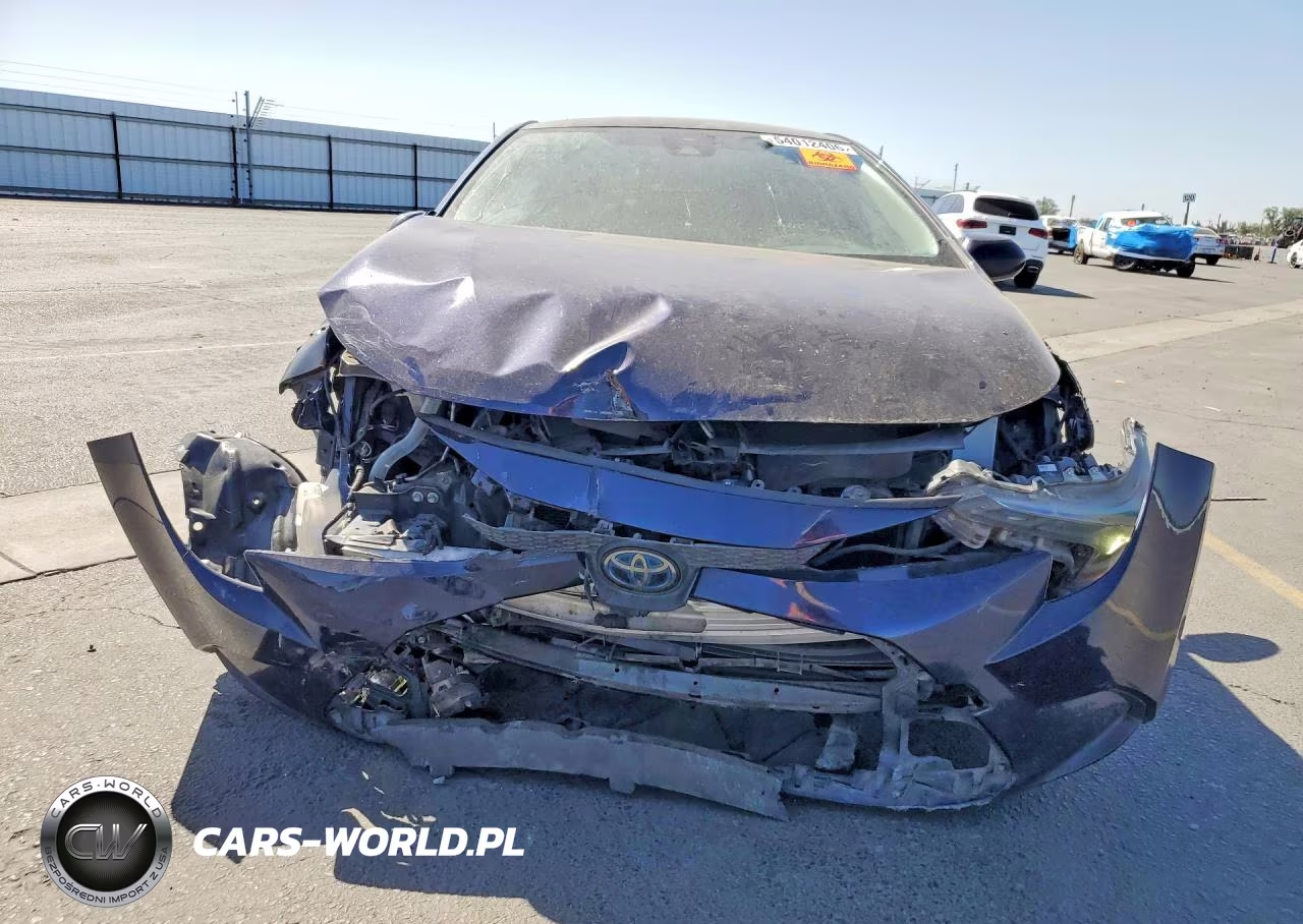2021 Toyota Corolla Le VIN:JTDEAMDE5MJ031860 - 5