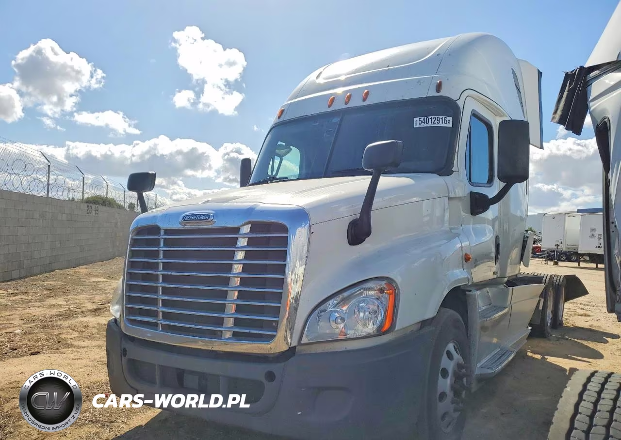 2016 Freightliner Cascadia 125 VIN:3AKJGLDR8GSGZ1832 - 2