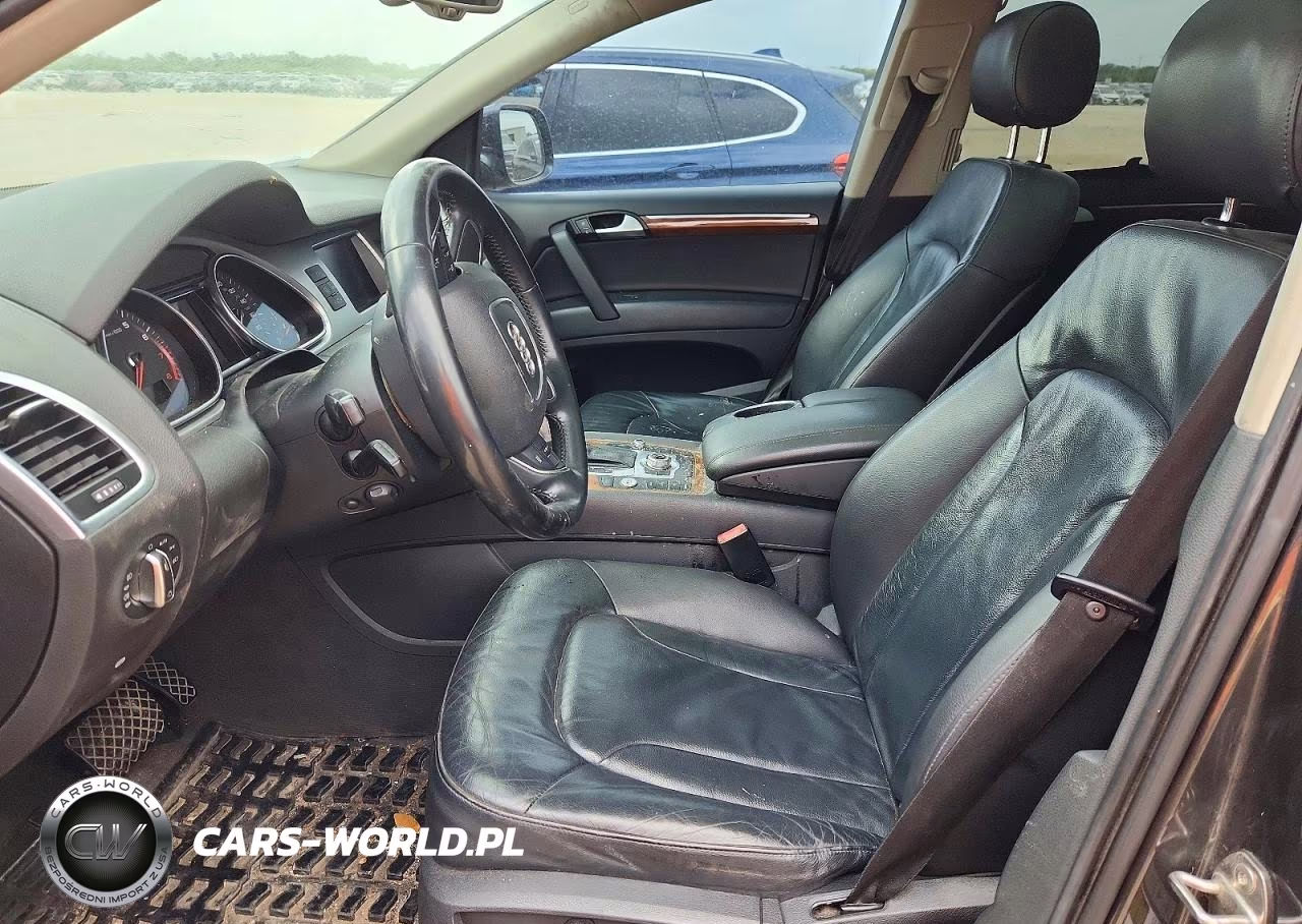 2015 Audi Q7 Premium Plus VIN:WA1LGAFE7FD027306 - 7