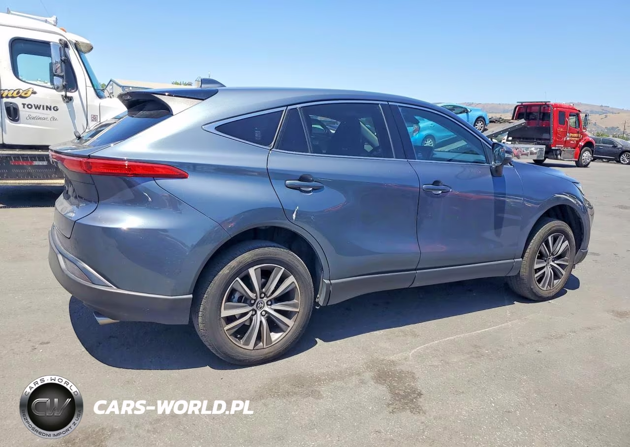 2024 Toyota Venza Le VIN:JTEAAAAH2RJ180404 - 3