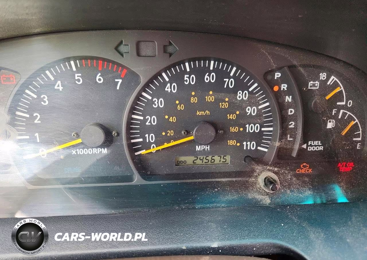 2002 Toyota Tundra Access Cab Limited VIN:5TBBT48112S257245 - 9
