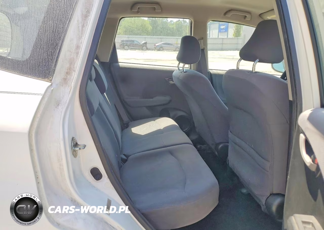 2012 Honda Fit VIN:JHMGE8H36CC035687 - 10