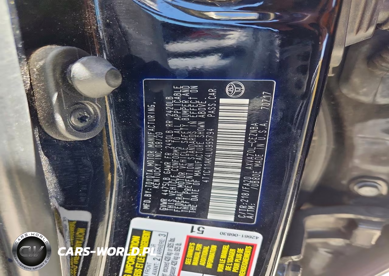 2020 Toyota Camry Le VIN:4T1C11AK4LU995794 - 12
