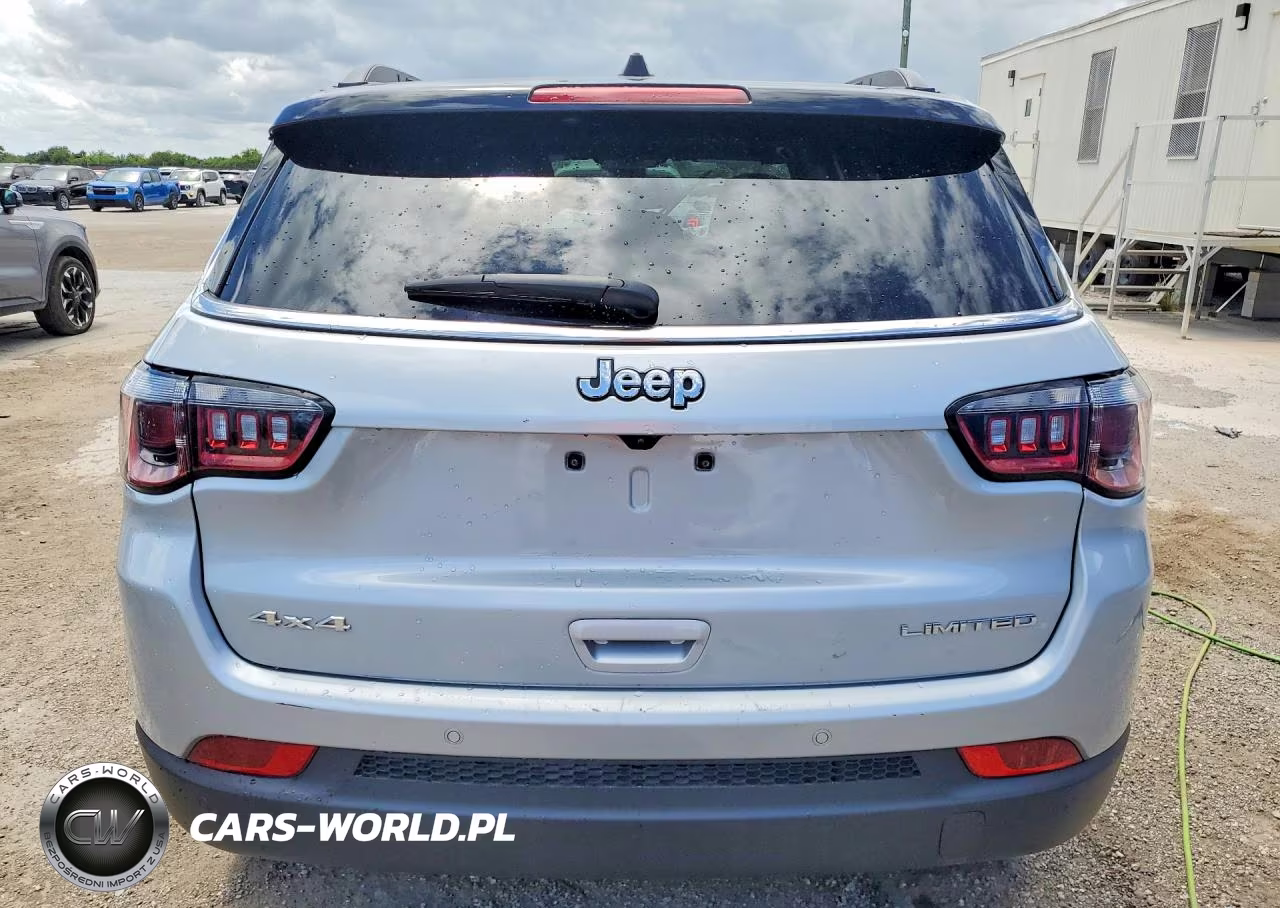 2025 Jeep Compass Limited VIN:3C4NJDCNXST508077 - 6