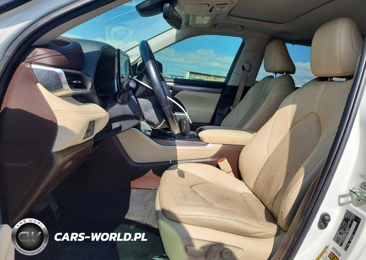2020 Toyota Highlander Limited VIN:5TDYZRAH2LS027641 - 7