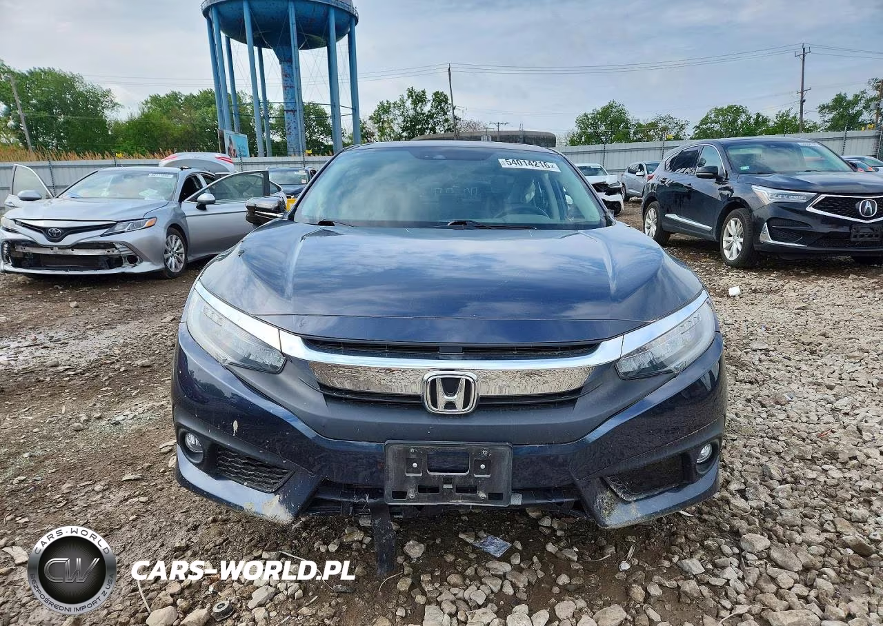 2018 Honda Civic Touring VIN:JHMFC1F99JX011972 - 5