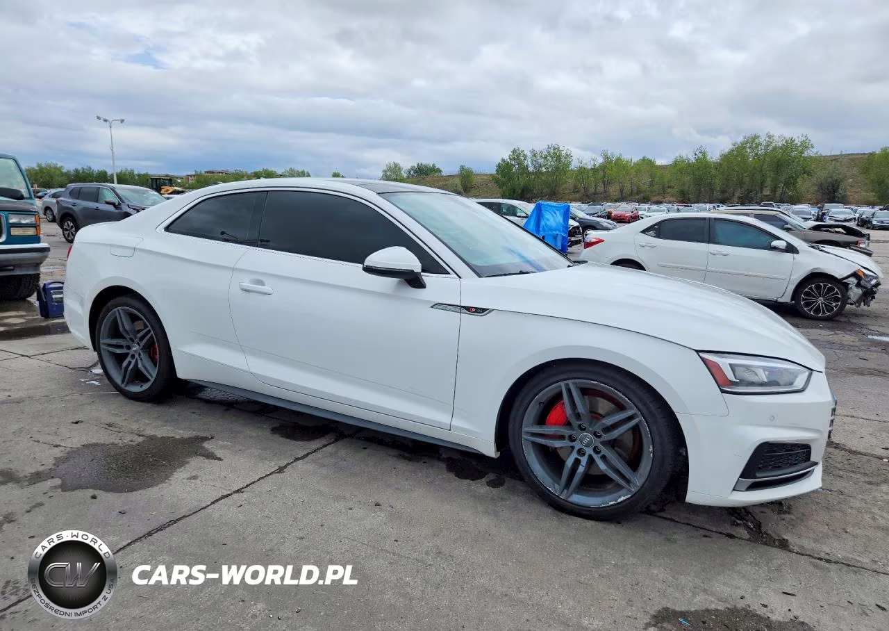 2018 Audi A5 Premium Plus S-Line VIN:WAUTNAF55JA001872 - 4