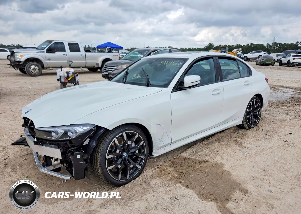 2026 BMW 330I – zdjęcie 1 z 13