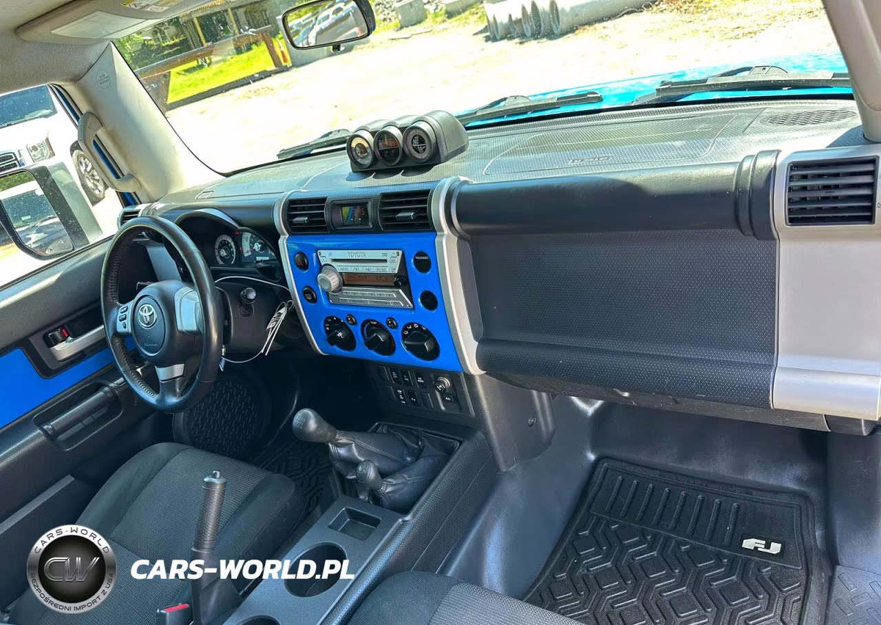 2007 Toyota Fj Cruiser Base VIN:JTEBU11F870036224 - 9