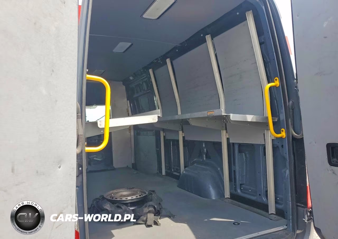 2019 Mercedes Benz Sprinter 2500 Delivery Van VIN:WD4PF1CD7KP148843 - 10