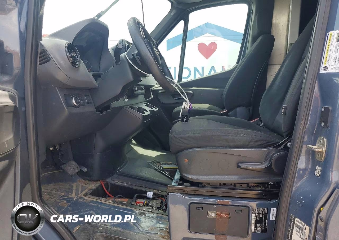 2019 Mercedes Benz Sprinter 2500 Delivery Van VIN:WD4PF1CD7KP148843 - 7
