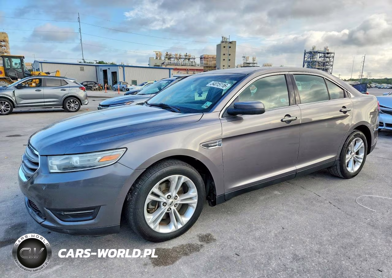 2013 Ford Taurus Sel