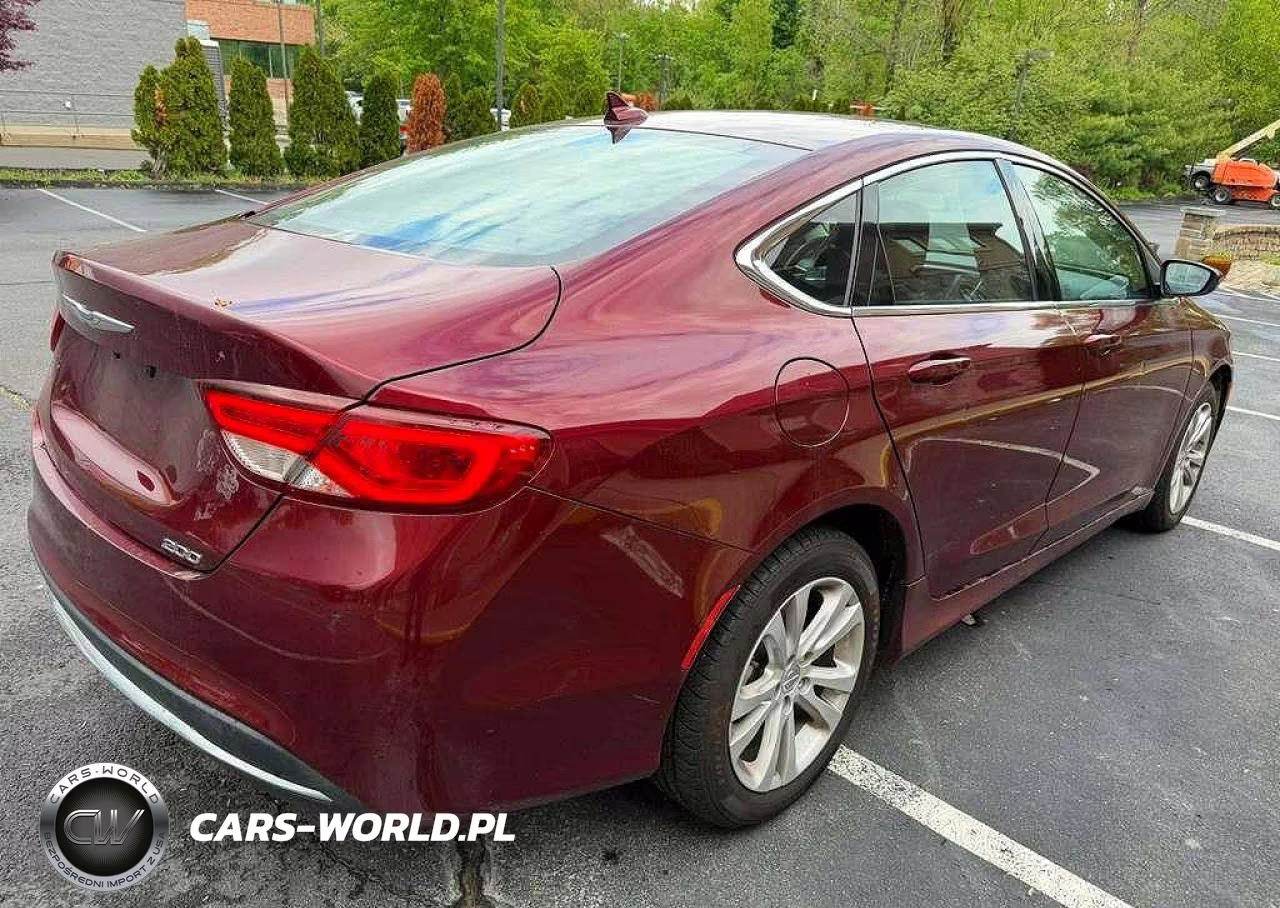 2016 Chrysler 200 Limited VIN:1C3CCCAB2GN129901 - 3