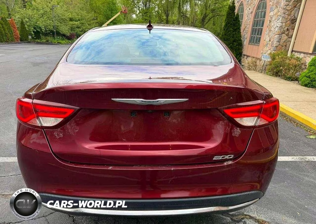 2016 Chrysler 200 Limited VIN:1C3CCCAB2GN129901 - 5