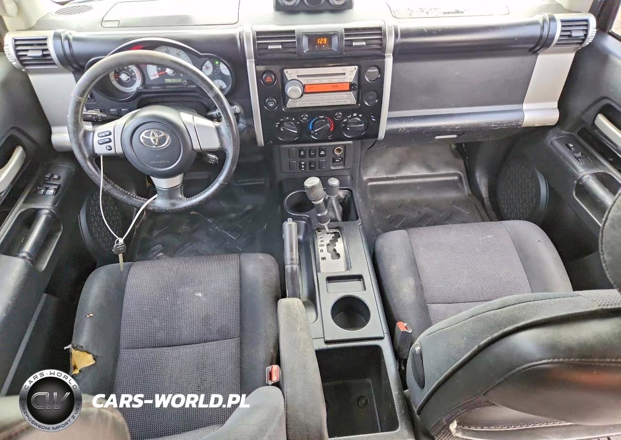2007 Toyota Fj Cruiser Base VIN:JTEBU11F870050527 - 8