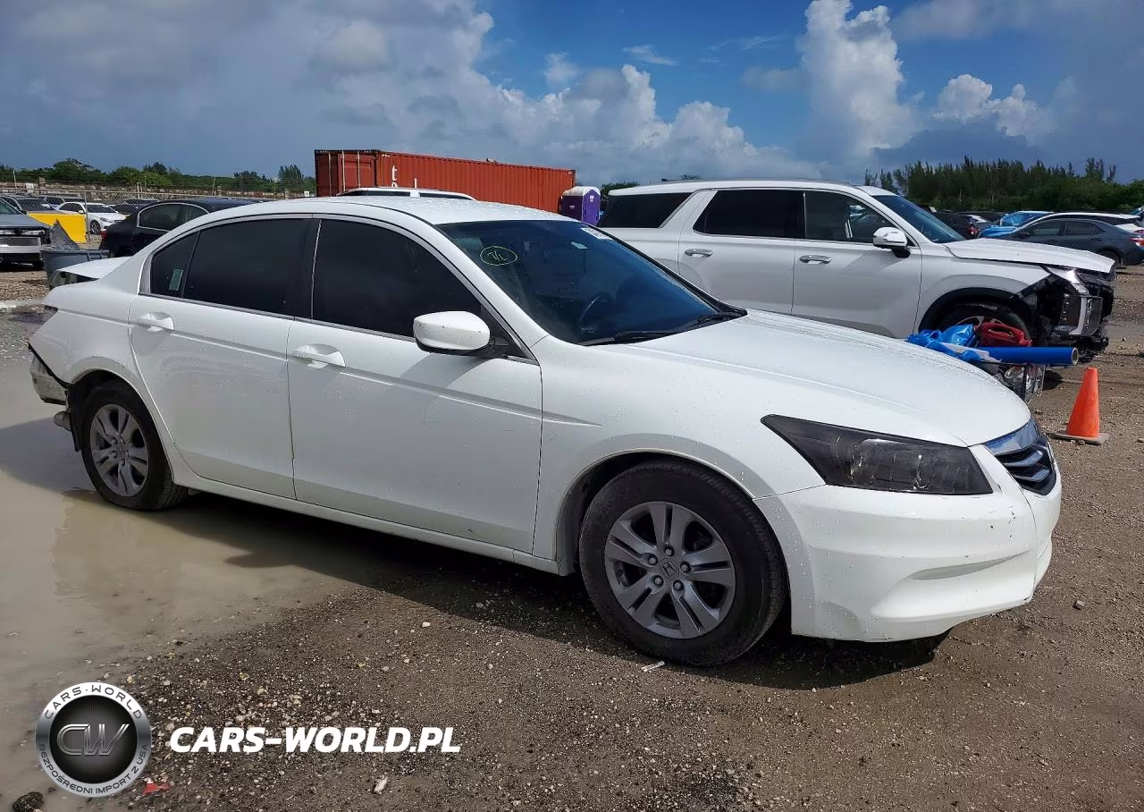 2012 Honda Accord Se VIN:1HGCP2F62CA067828 - 4