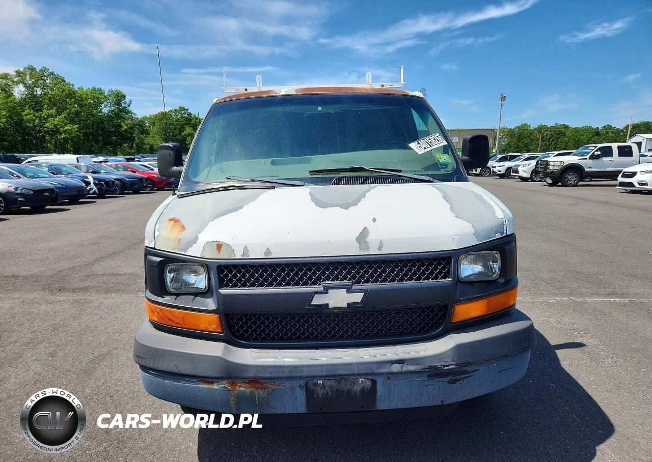 2004 Chevrolet Express G3500 VIN:1GCHG39U741150399 - 5