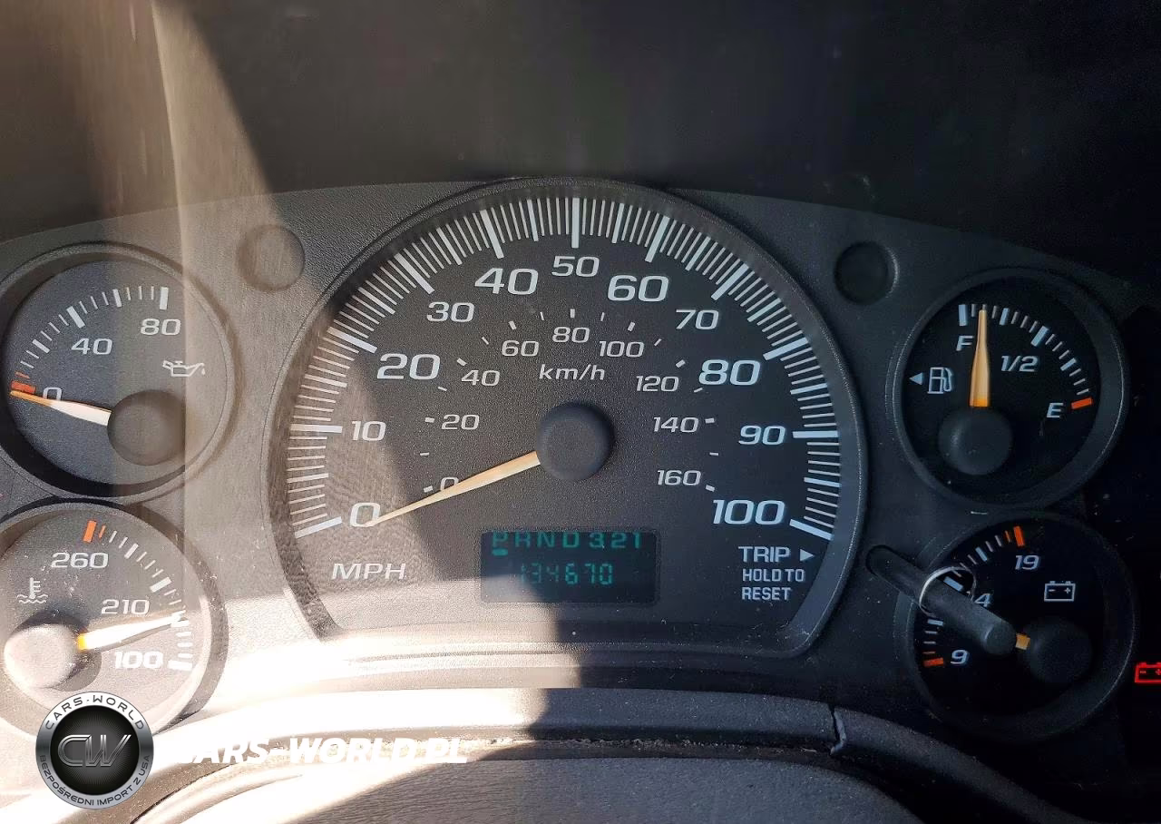 2004 Chevrolet Express G3500 VIN:1GCHG39U741150399 - 9