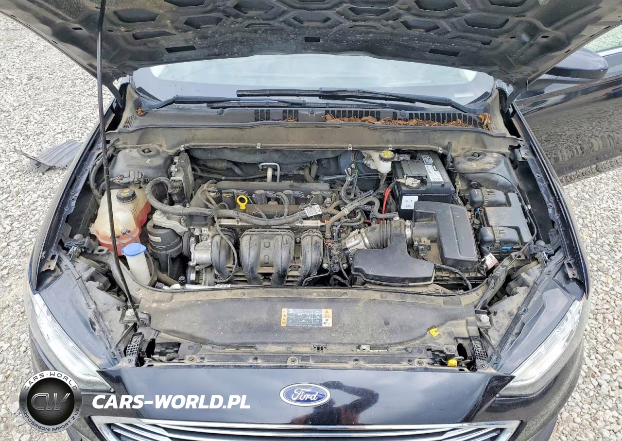 2019 Ford Fusion S VIN:3FA6P0G78KR160984 - 11