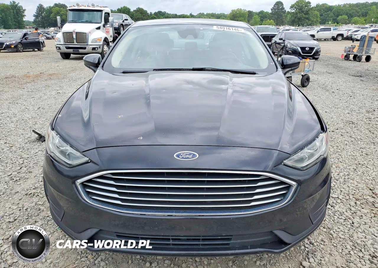 2019 Ford Fusion S VIN:3FA6P0G78KR160984 - 5