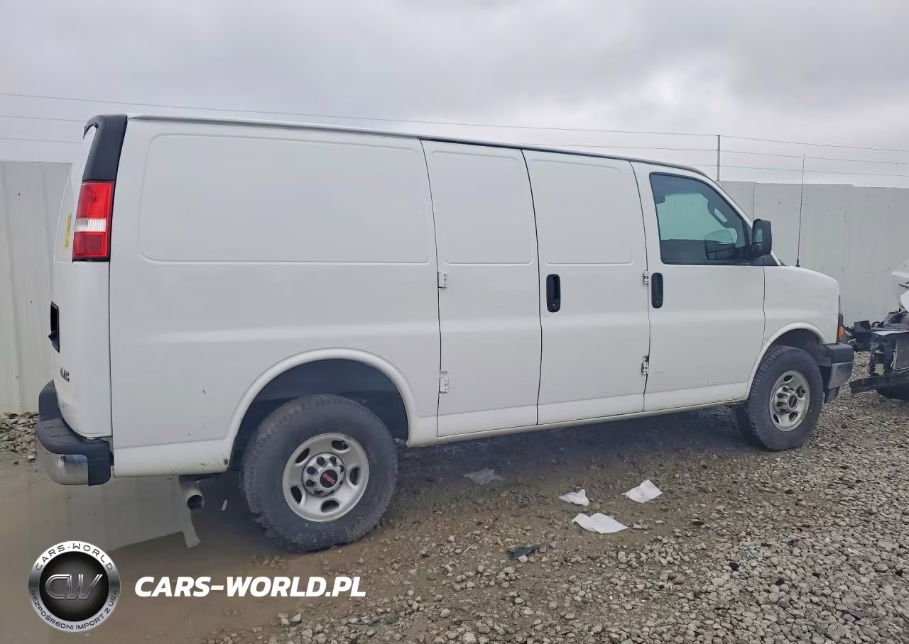 2022 GMC Savana 2500 Cargo Delivery Van VIN:1GTW7AF76N1240543 - 3