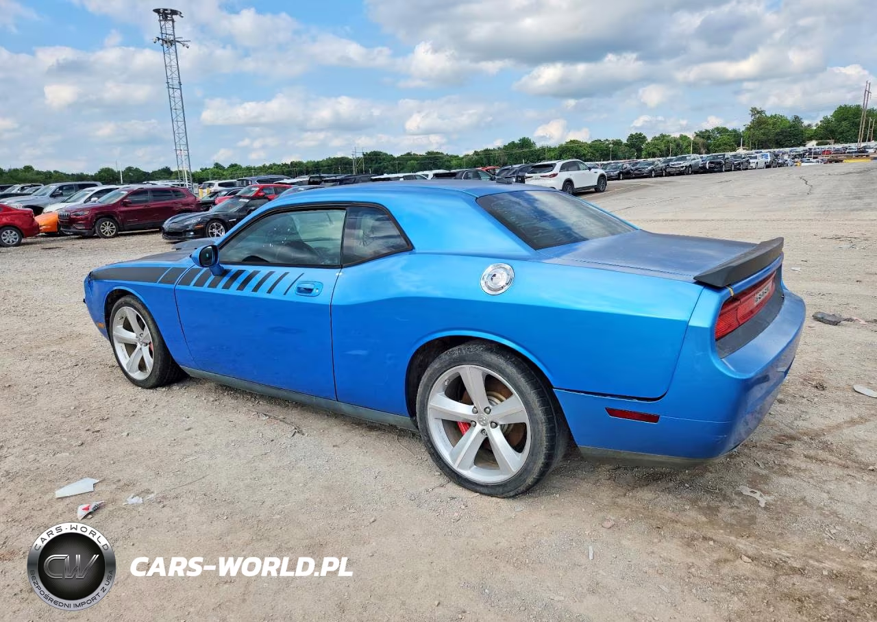 2010 Dodge Challenger Srt-8 VIN:2B3CJ7DW8AH137073 - 2