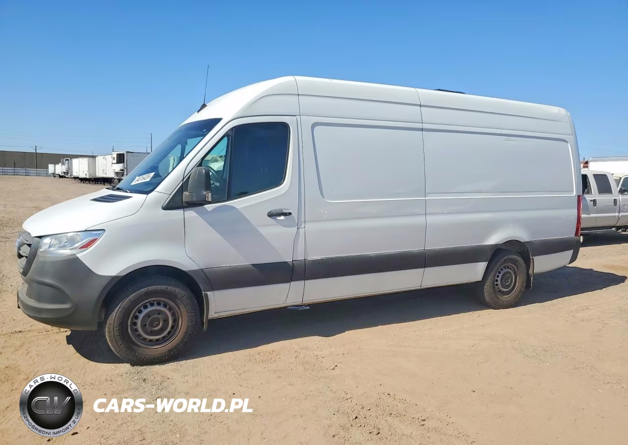 2022 Mercedes-Benz Sprinter 2500