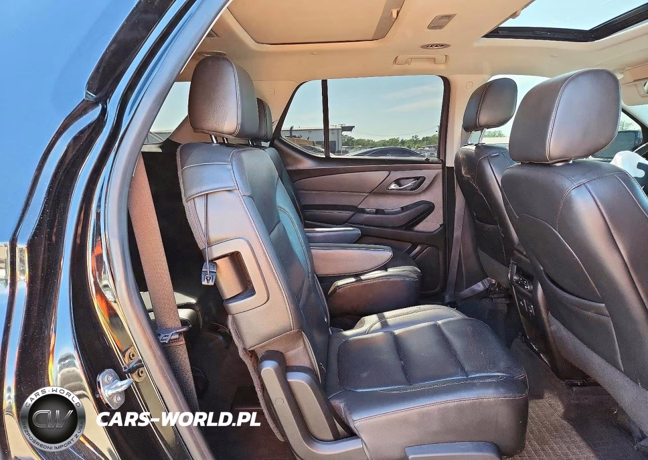 2020 Chevrolet Traverse Premier VIN:1GNEVKKWXLJ202046 - 11