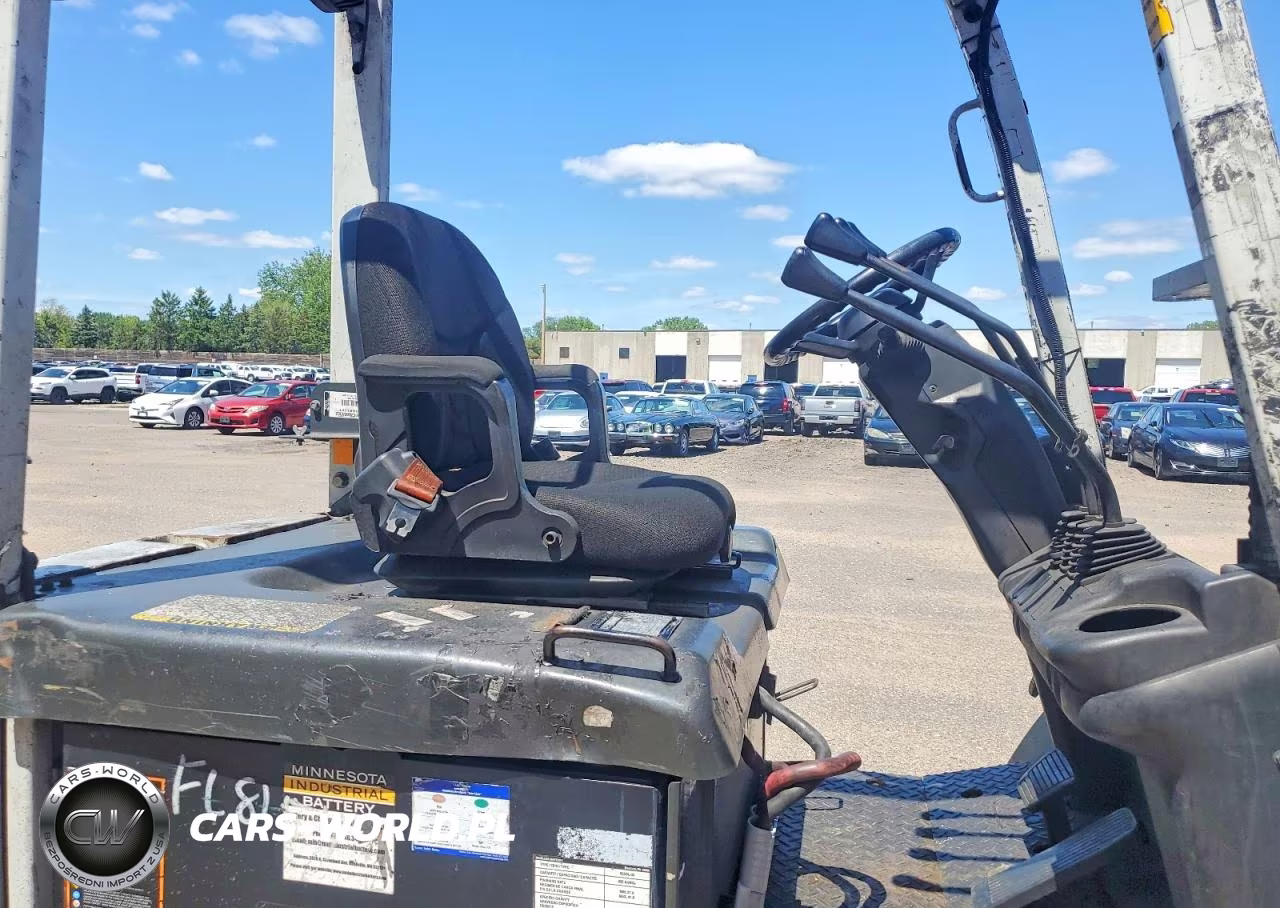 2013 Unicariers Forklift VIN:CT1B2980831 - 10