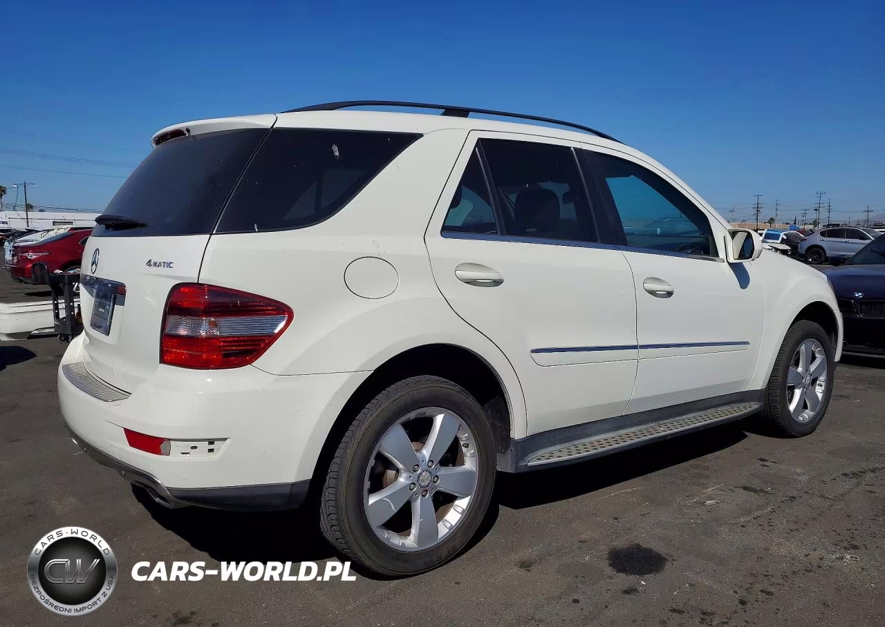 2010 Mercedes-Benz Ml 350 4Matic VIN:4JGBB8GBXAA564920 - 3