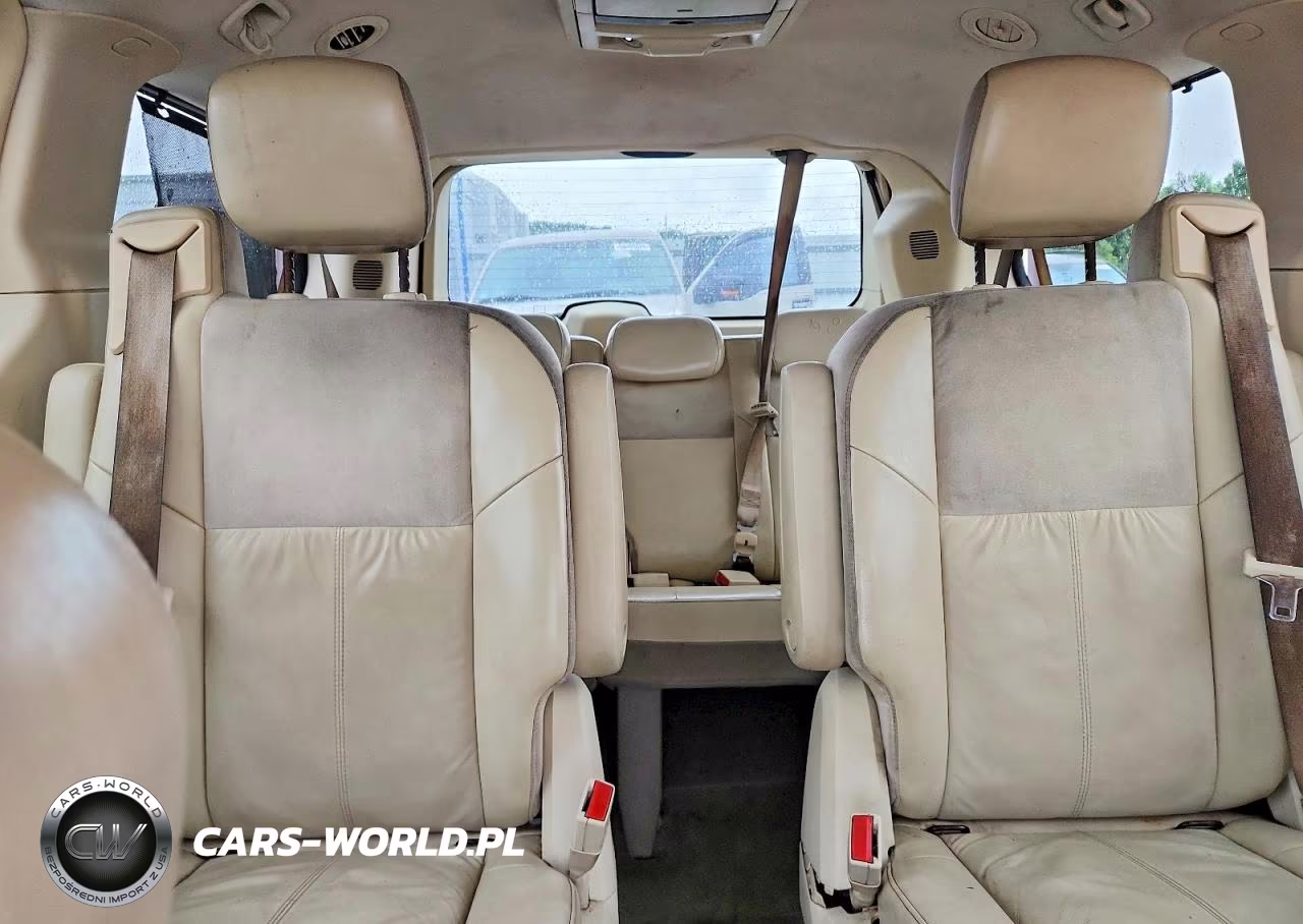 2008 Chrysler Town & Country Limited VIN:2A8HR64X68R646446 - 10