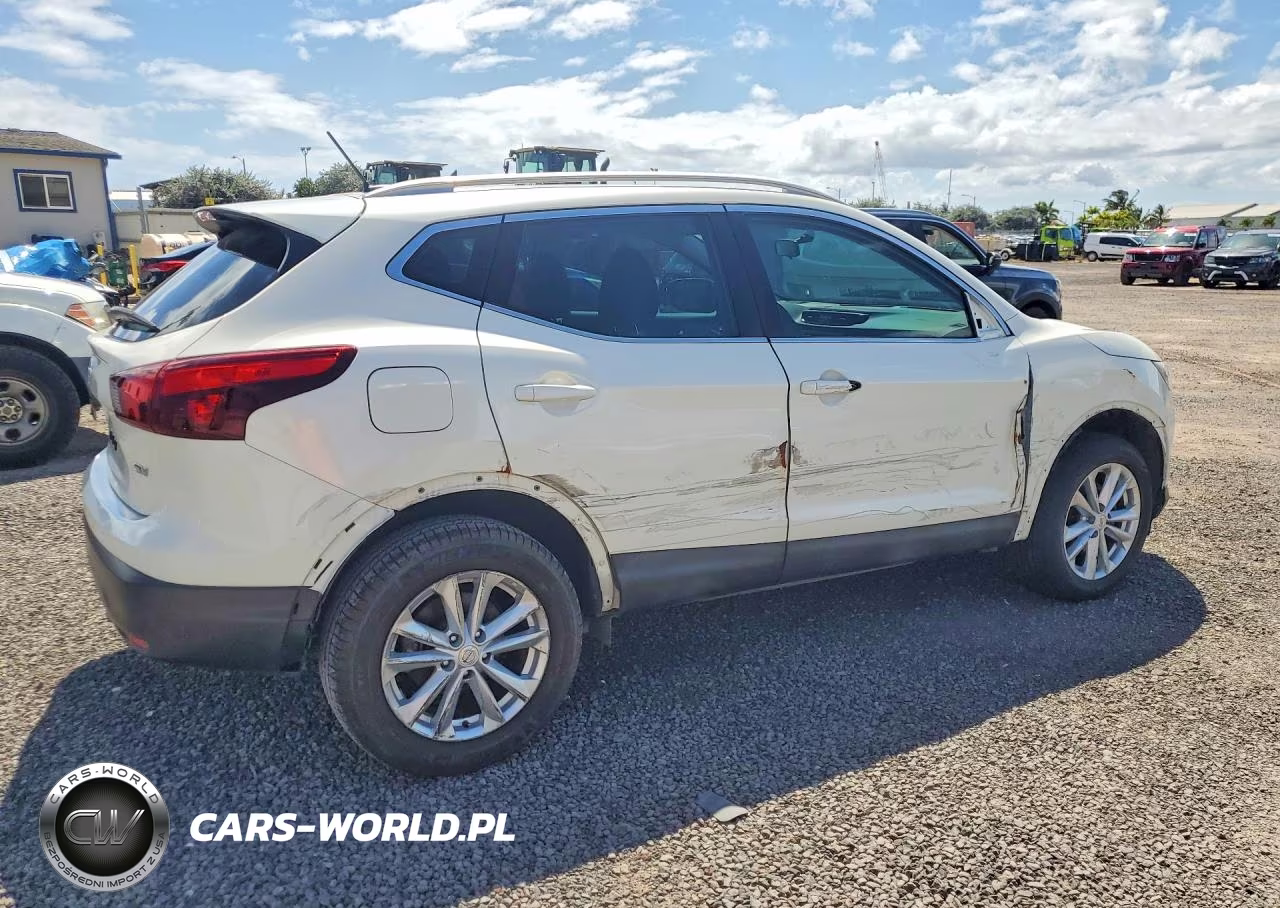 2017 Nissan Rogue Sport S VIN:JN1BJ1CP3HW013129 - 3