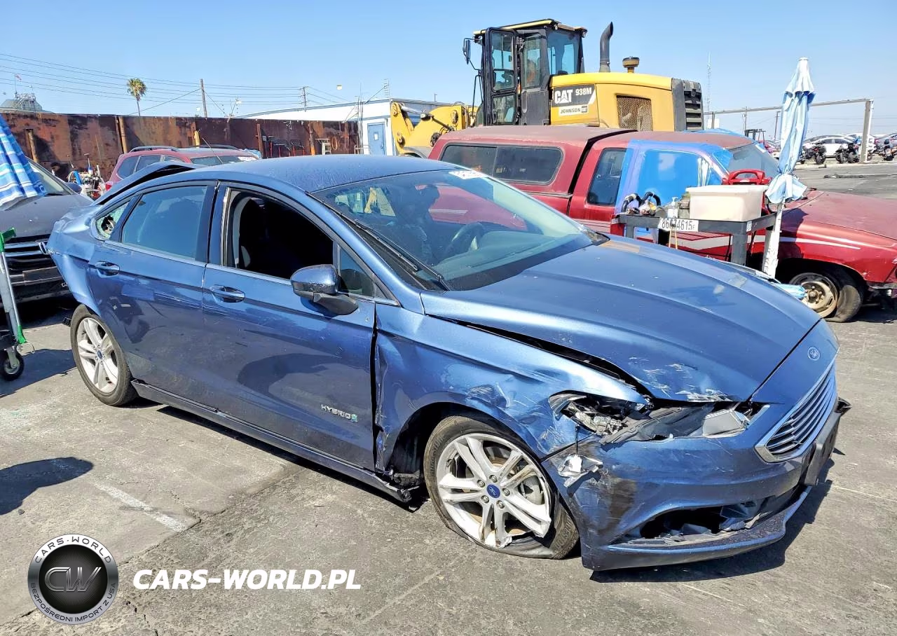 2018 Ford Fusion Se Hybrid VIN:3FA6P0LU7JR232655 - 4