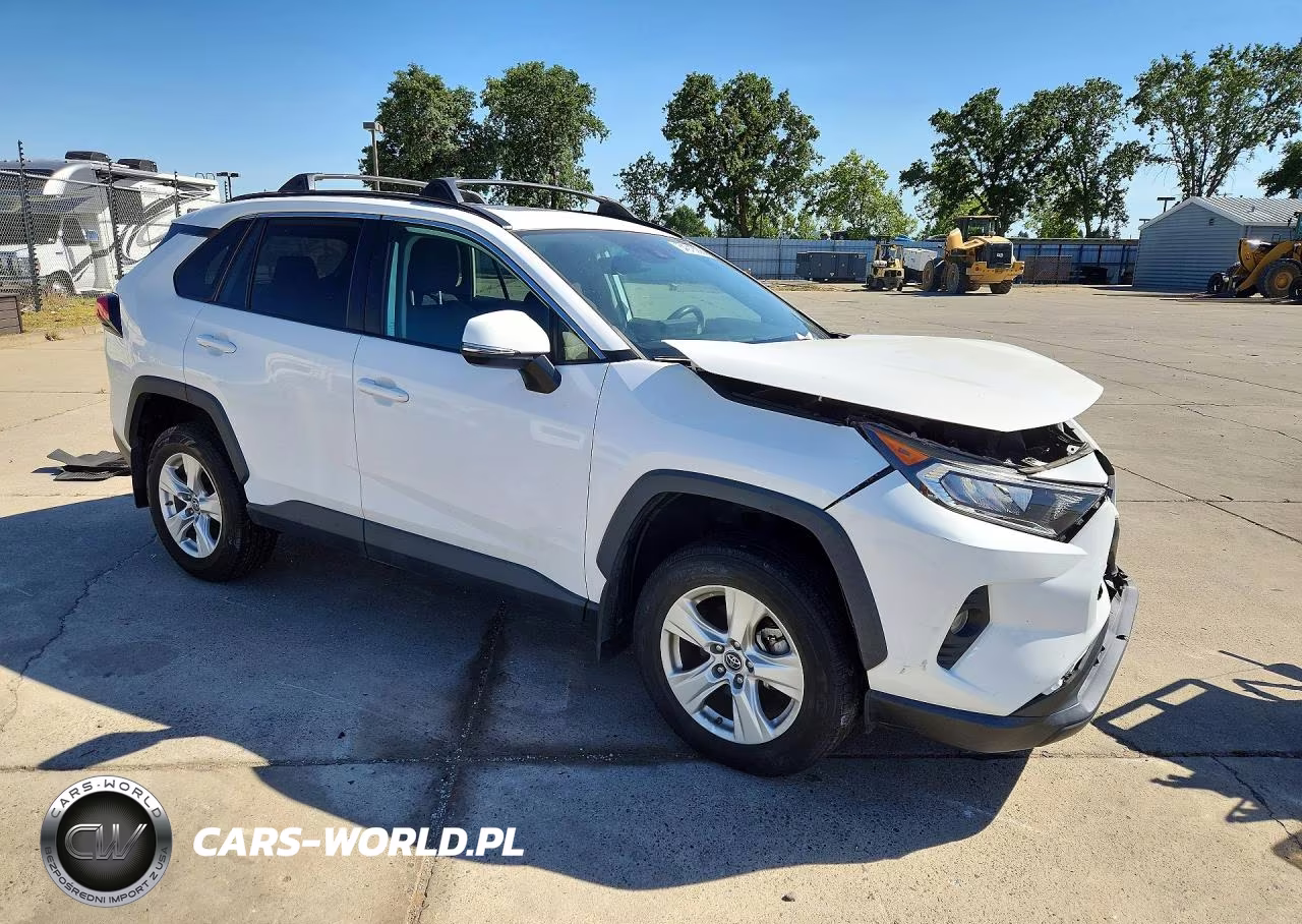 2019 Toyota Rav4 Xle VIN:2T3W1RFV7KC008112 - 4