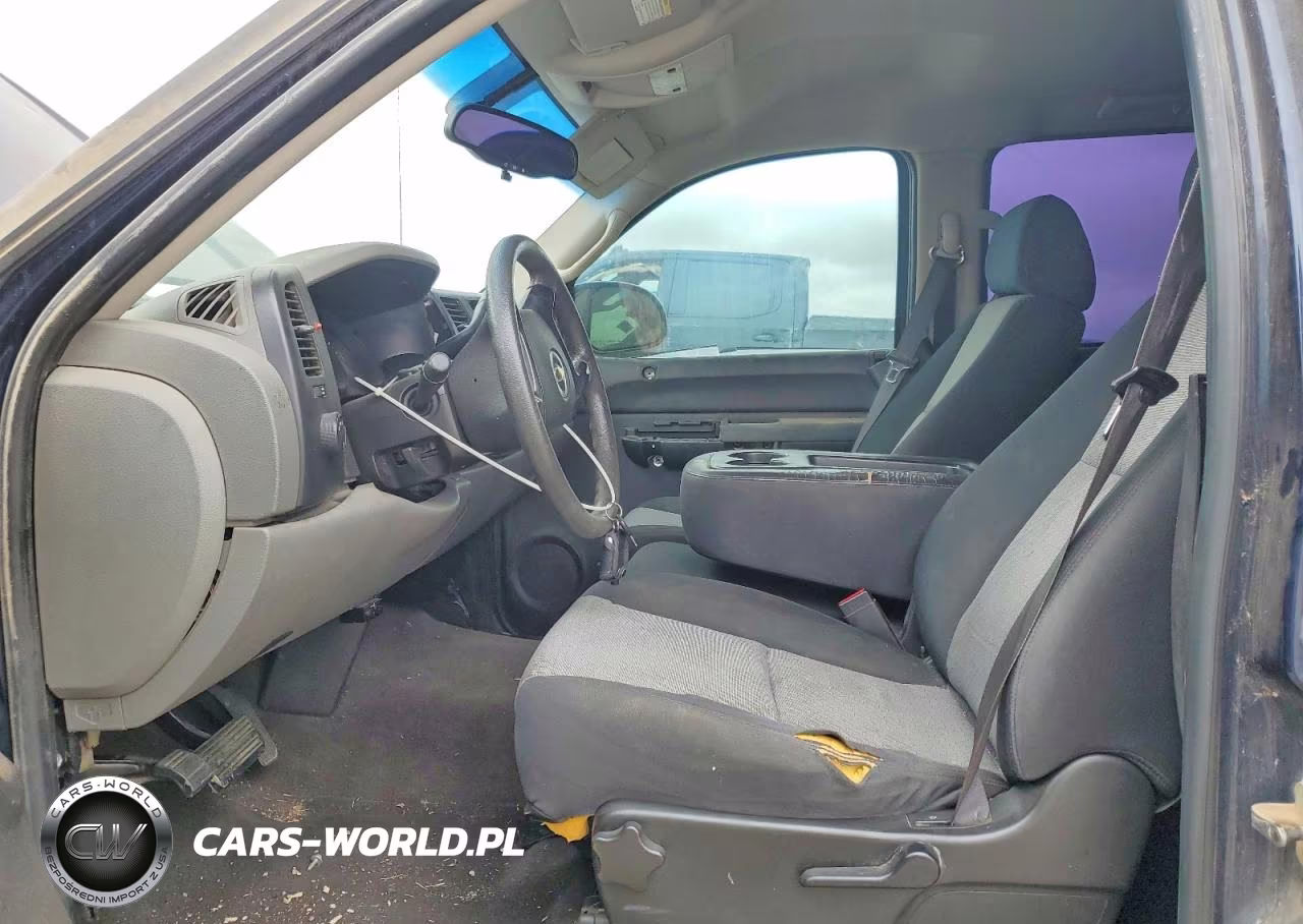 2008 Chevrolet Silverado C1500 VIN:3GCEC13C08G248023 - 7
