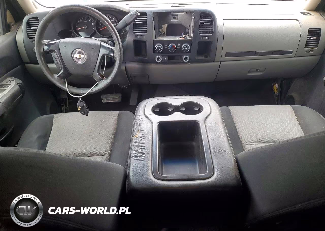 2008 Chevrolet Silverado C1500 VIN:3GCEC13C08G248023 - 8