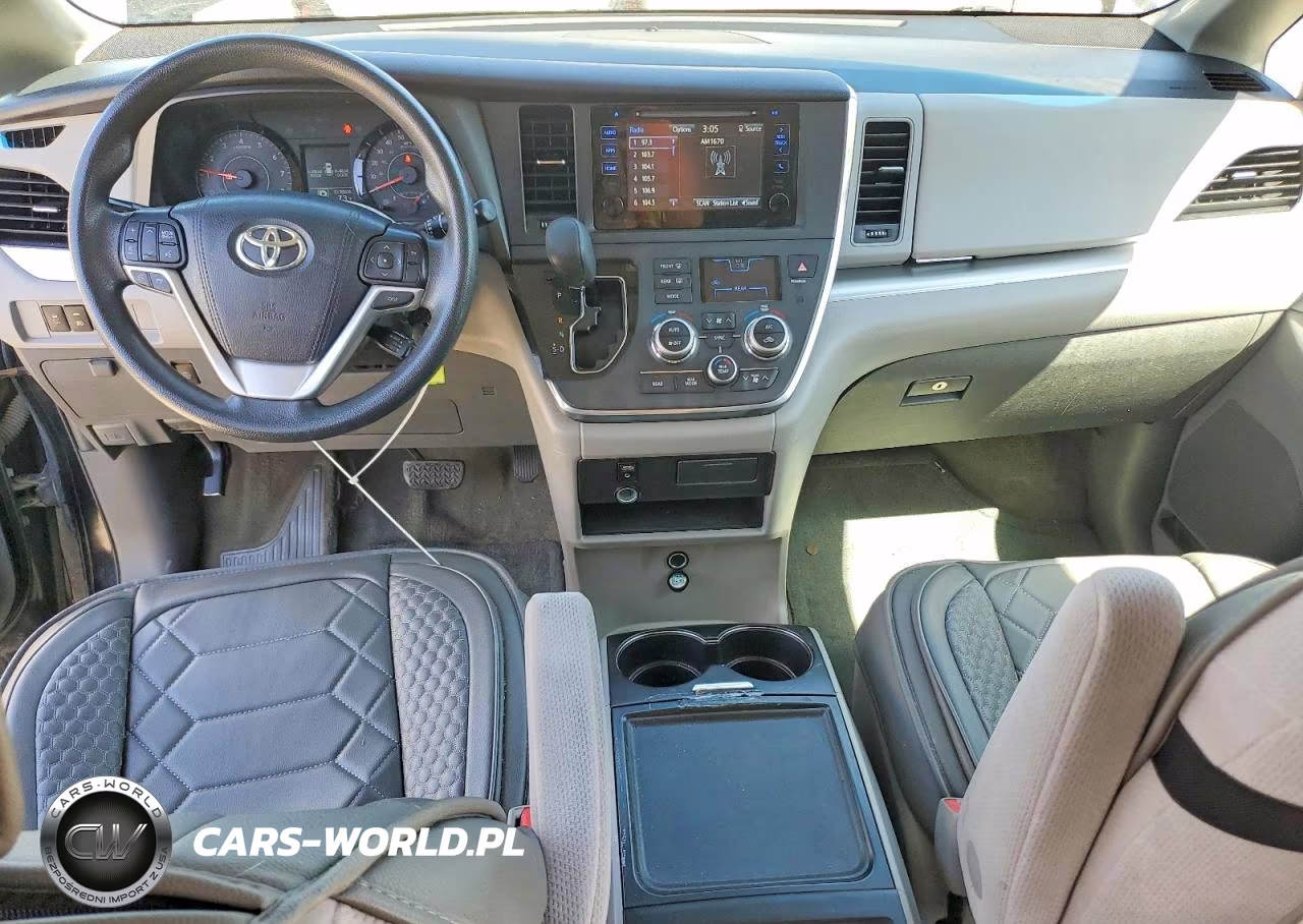 2017 Toyota Sienna Le VIN:5TDJZ3DC0HS151817 - 8