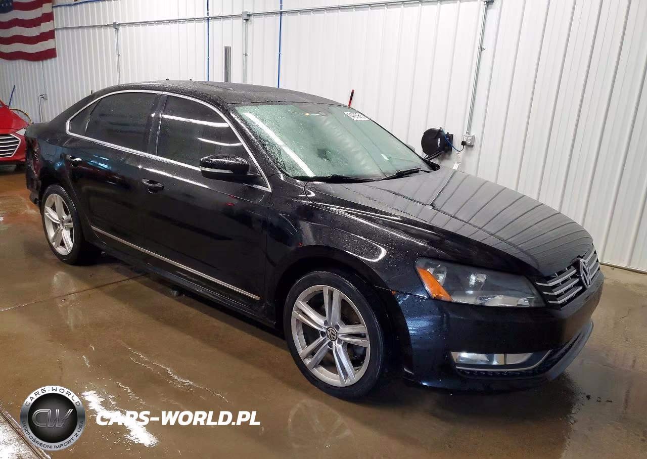 2014 Volkswagen Passat Sel VIN:1VWCN7A37EC057783 - 4