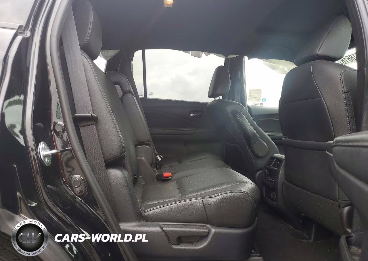 2021 Honda Passport Touring VIN:5FNYF7H91MB006054 - 11