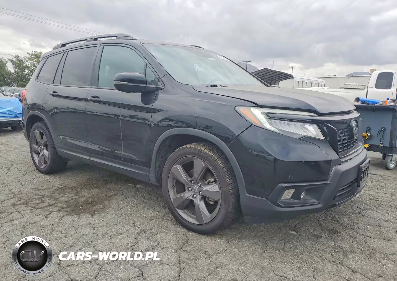 2021 Honda Passport Touring VIN:5FNYF7H91MB006054 - 4