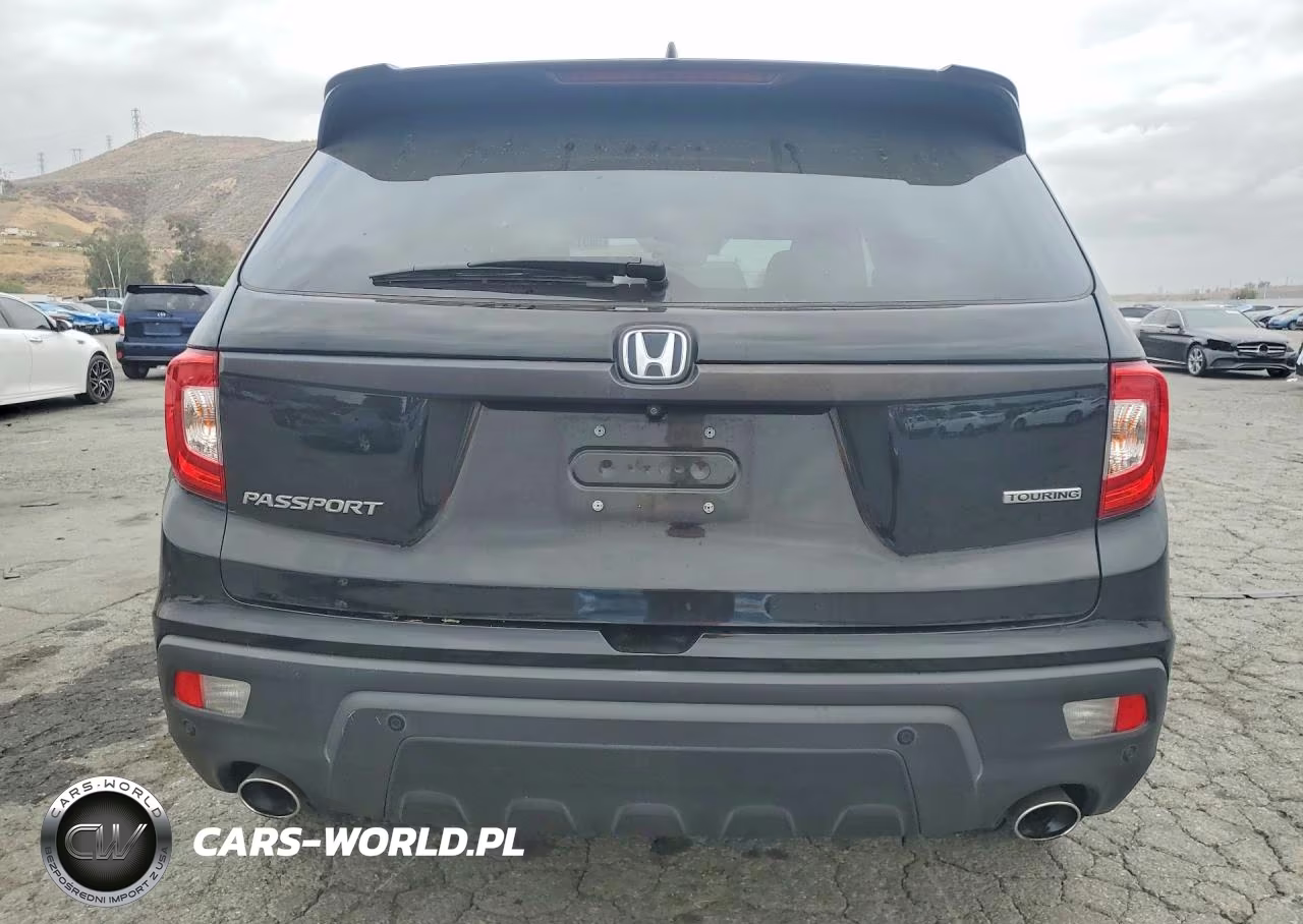 2021 Honda Passport Touring VIN:5FNYF7H91MB006054 - 6
