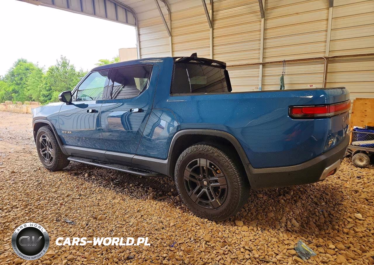2023 Rivian R1T Adventure VIN:7FCTGAAAXPN026117 - 2
